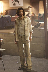 Santiago Cabrera